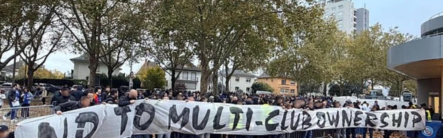 不满主帅赛季中被挖，白学堡球迷将继续上街抗议切尔西母公司