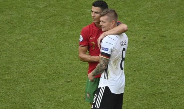 世界杯安装教程-克罗斯透露与C罗对话内容：我希望葡萄牙出线